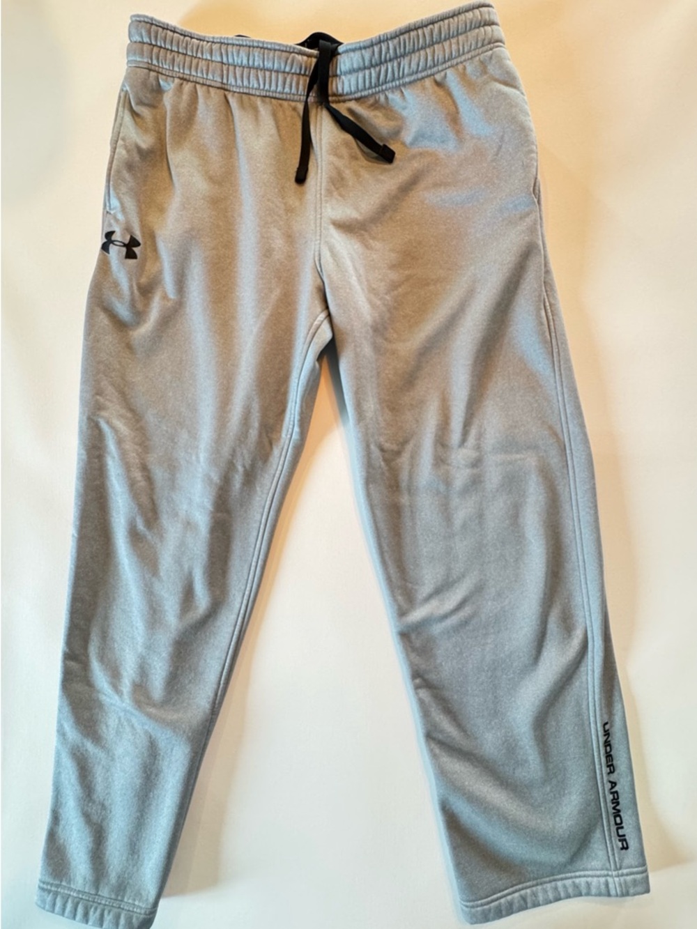 Under Armour Men's Gray Fleece Sweatpants